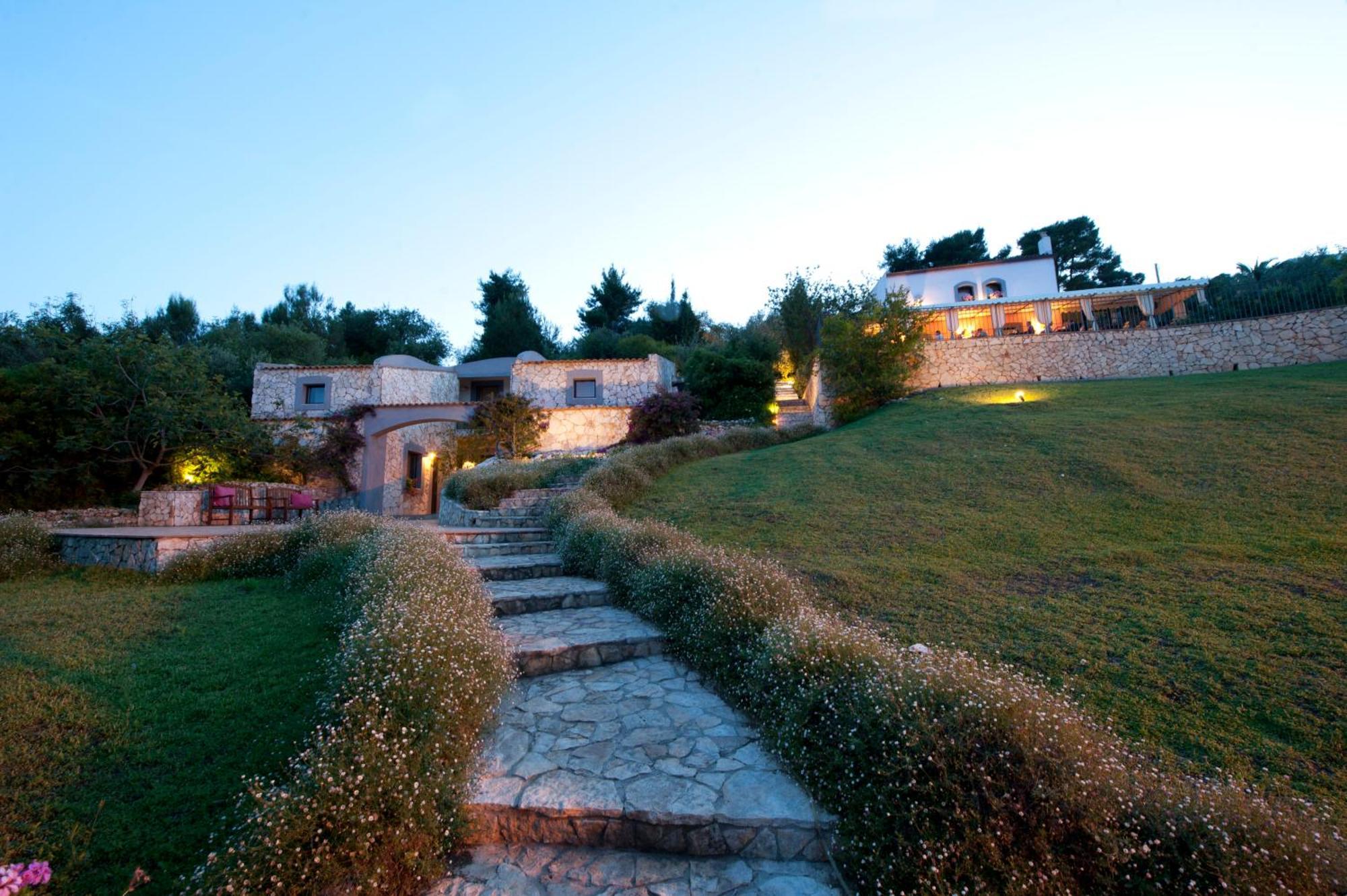 Masseria La Chiusa Delle More Hostal Peschici Exterior foto